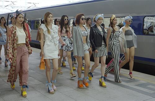 ģЭ365ʱװ㣺׶վT̨