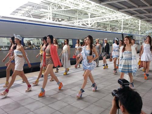 ģЭ365ʱװ㣺׶վT̨