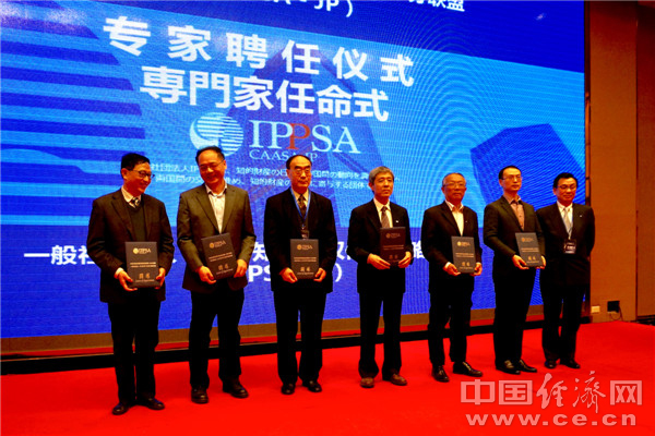 �й�����Ȩ��ð����ս������Ϊ��˫�򡱴��°佱