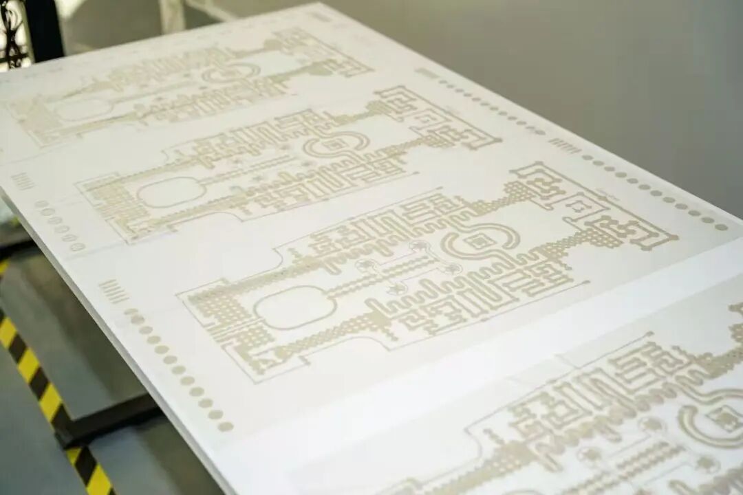 1762480161873370.jpg 408a026be1fe67e901c4fdeaa8400c76_23536476-8bb5-43b7-be3d-2c9f29da1c80.jpg